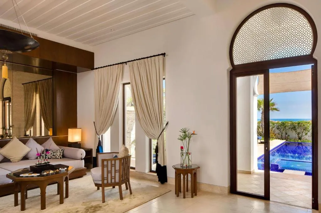 Two-Bedroom Pool Seaview Villa at Banyan Tree Tamouda Bay, photo 4